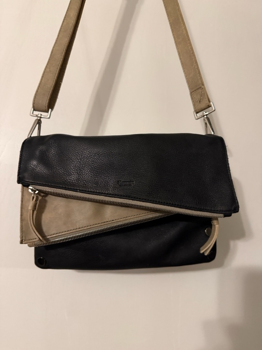 Hammitt Dillon medium Black and PewterFold-Over Crossbody Bag